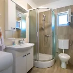 House Mm *