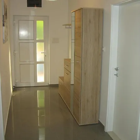 House Mm *