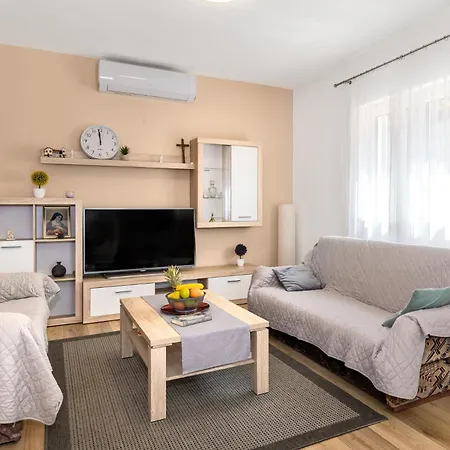 Prázdninový dům House Mm Cavoglave