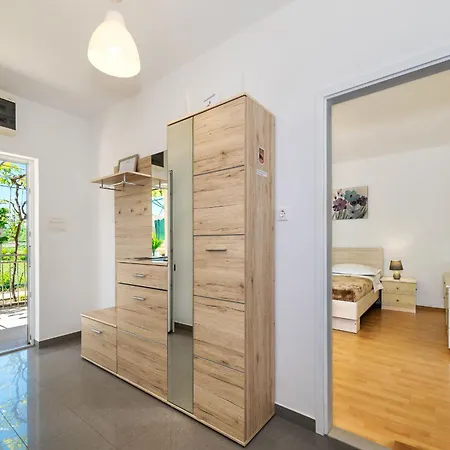 House Hideaway Mm
